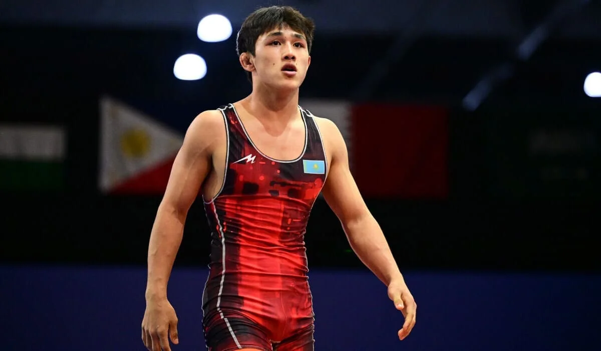 Три казахстанца вышли в финал юношеской Азиады по вольной борьбе