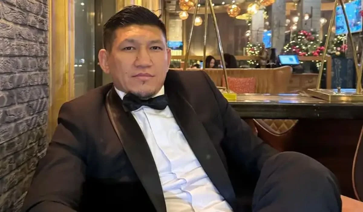 «Что такое септік?»: боец ММА Куат Хамитов опозорился в эфире, не ответив на школьные вопросы