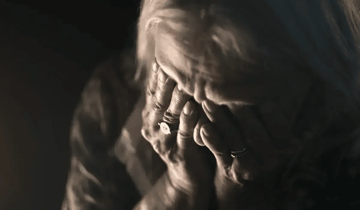 Женщина плеснула уксусом в лицо и ограбила дом пенсионерки в Атырауской области