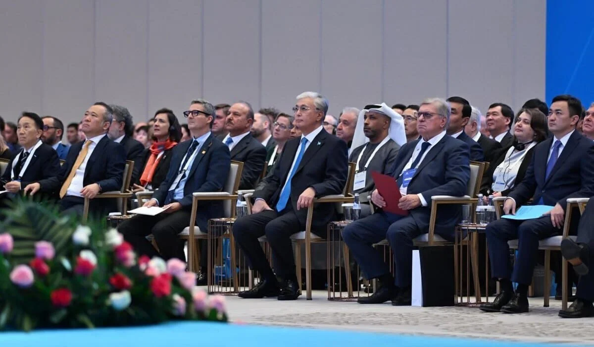 Токаев участвует в международном форуме в Астане