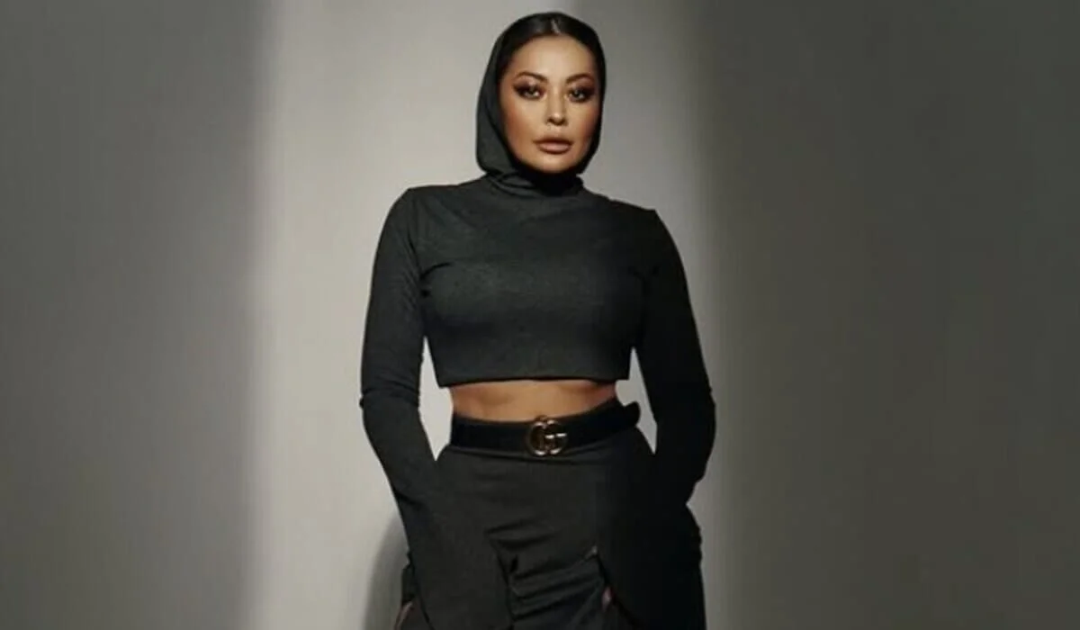 Дильназ Ахмадиева заинтриговала поклонников снимком с молодым мужчиной