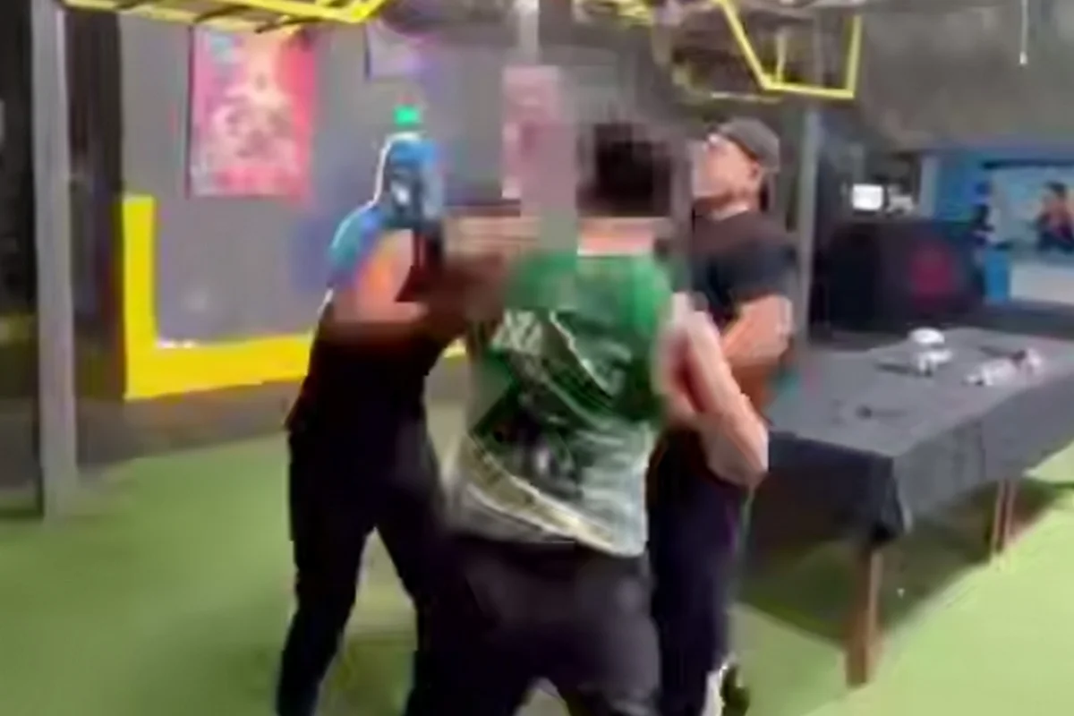 Бойцу-любителю ММА за популяризацию агрессии дали 15 суток ареста в Казахстане