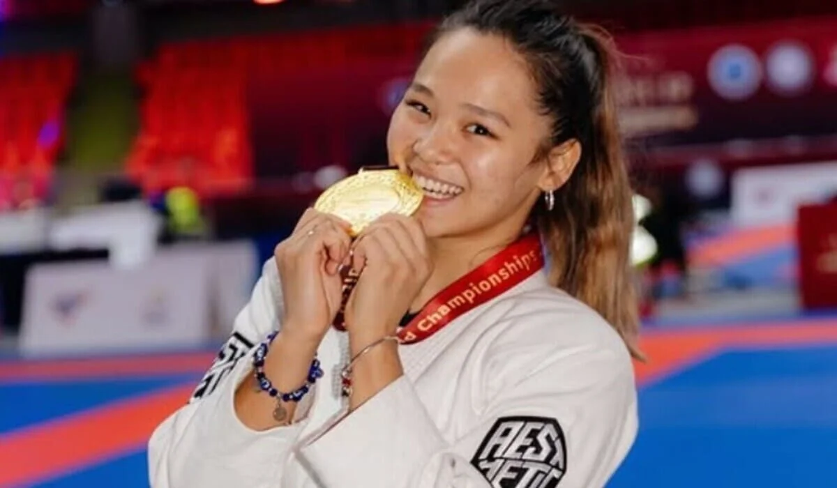 Казахстанка завоевала золото на чемпионате мира по джиу-джитсу в Таиланде