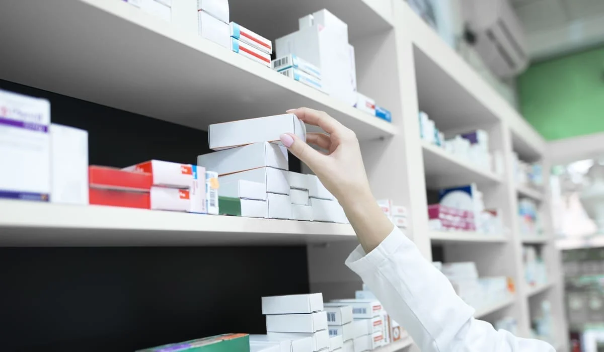 Цены на лекарства снизились в Казахстане: какие препараты подешевели сильнее всего