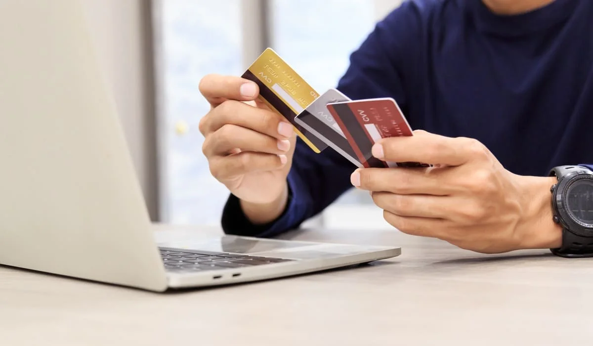 МВД расследует 15 уголовных дел за дропперство: фигурантам грозит до 7 лет тюрьмы