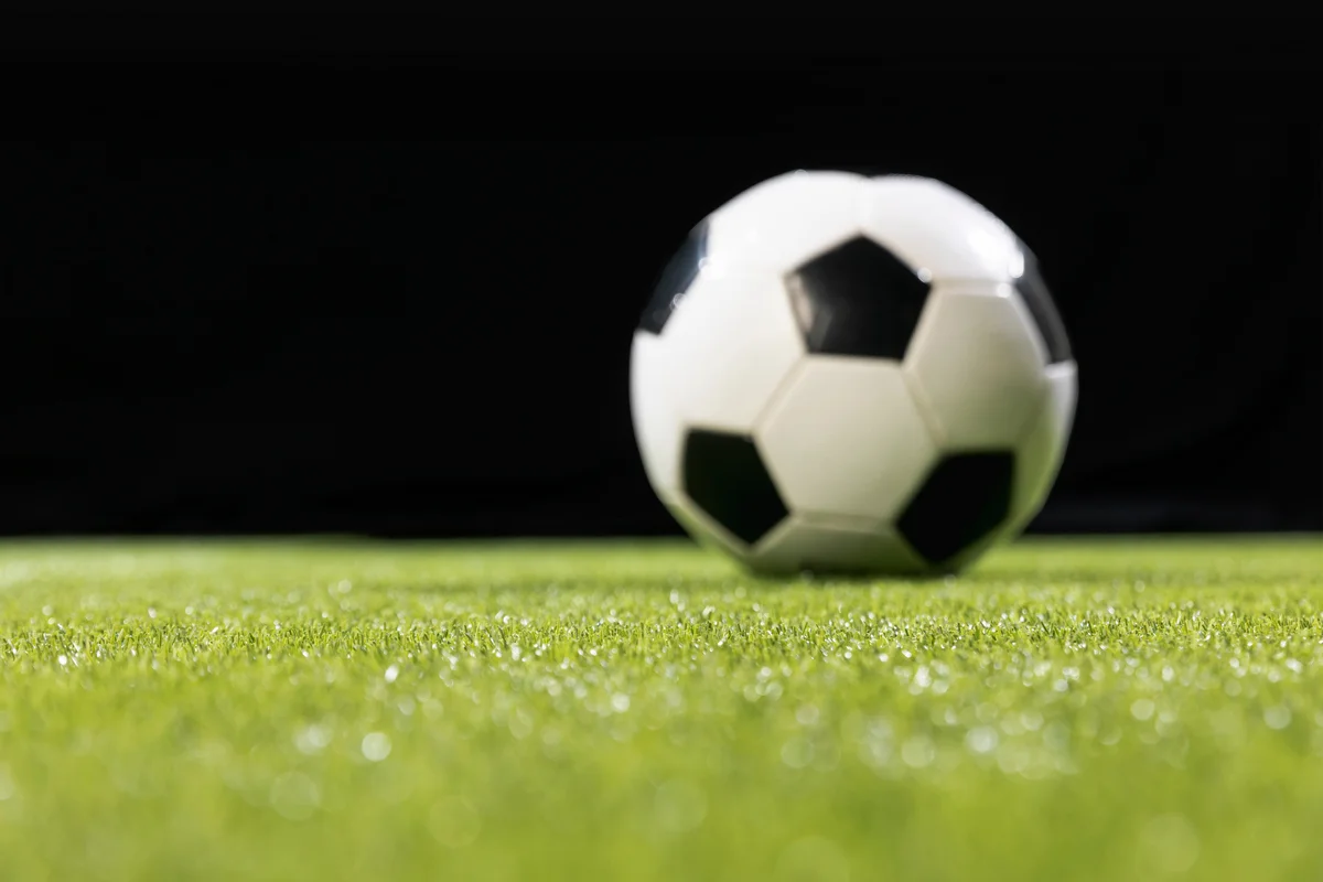 «Интер» ‒ «Кайрат»: объявлены стартовые составы на матч Лиги чемпионов