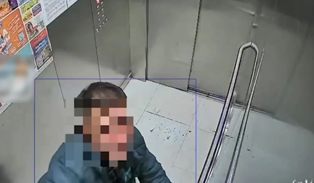 Астанчанин разбил камеру в лифте: как его наказали (ВИДЕО)