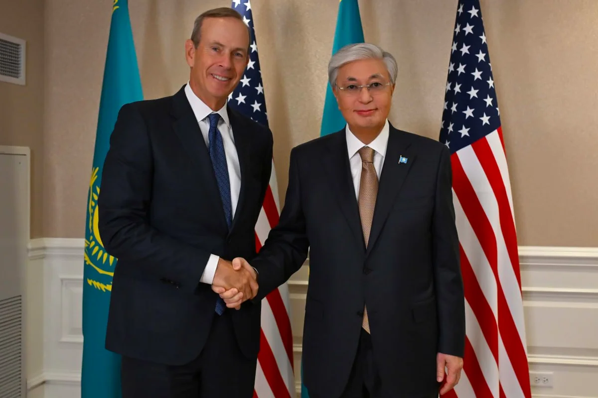 Президент обсудил с главой корпорации Chevron развитие нефтегазовых проектов