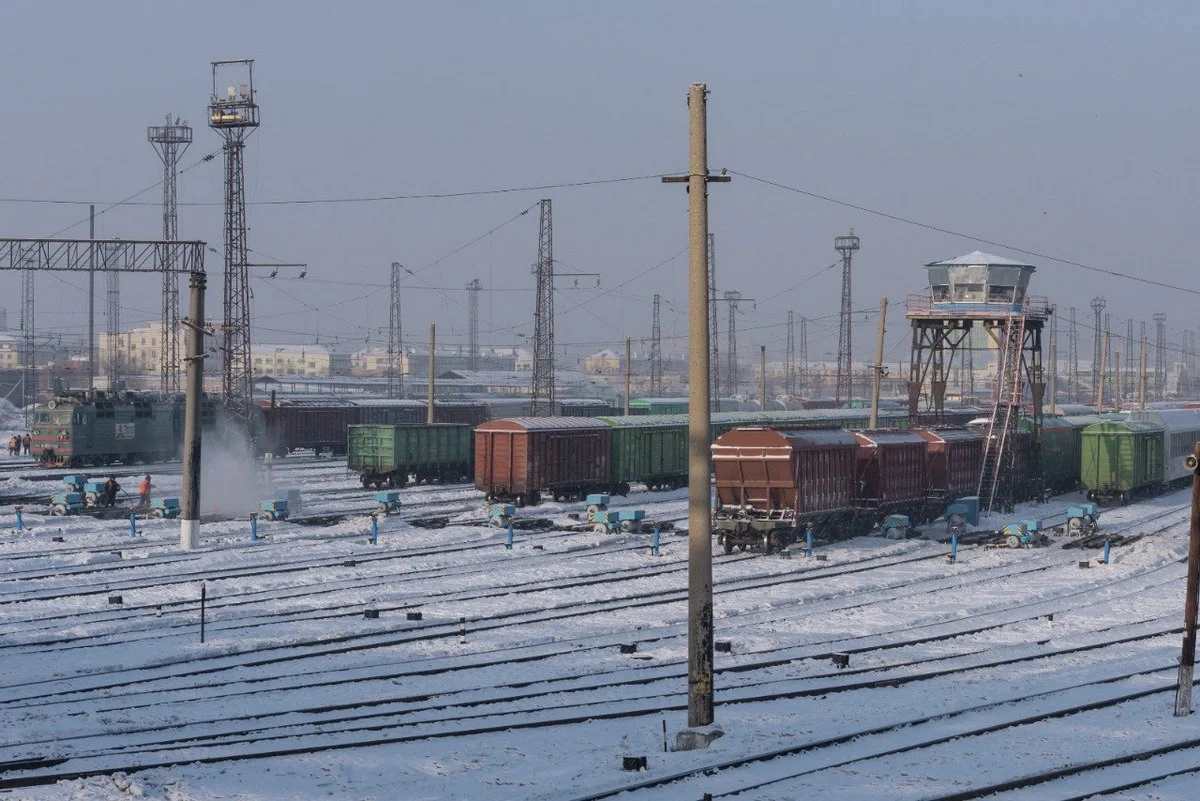 Трагедию на железной дороге предотвратил работник депо в Костанайской области