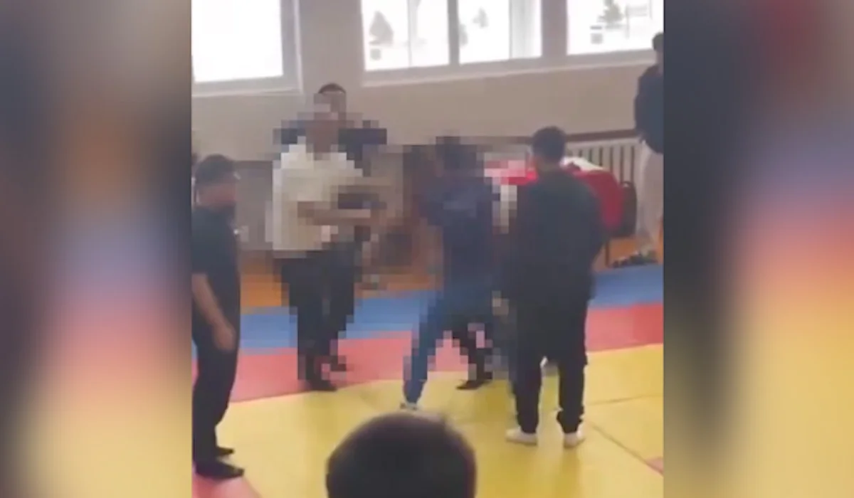 Тренеры подрались на детских соревнованиях в Акмолинской области (ВИДЕО)