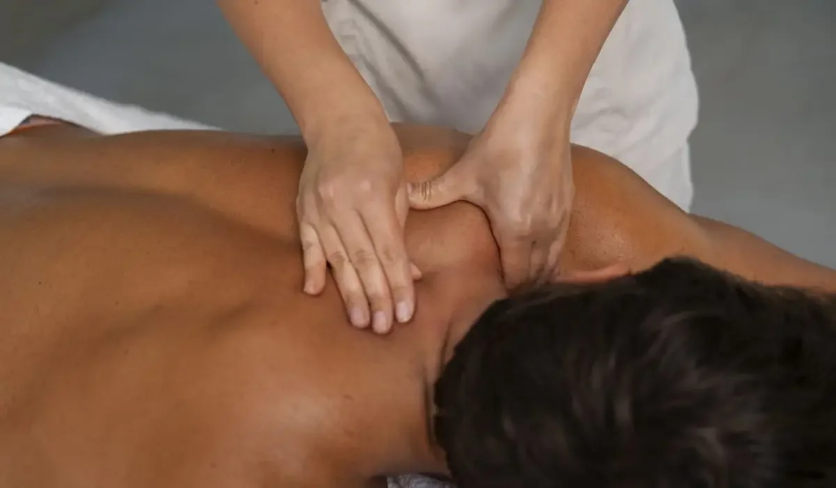 Сеанс боди-массажа закончился трагедией: мужчина умер в Атырау
