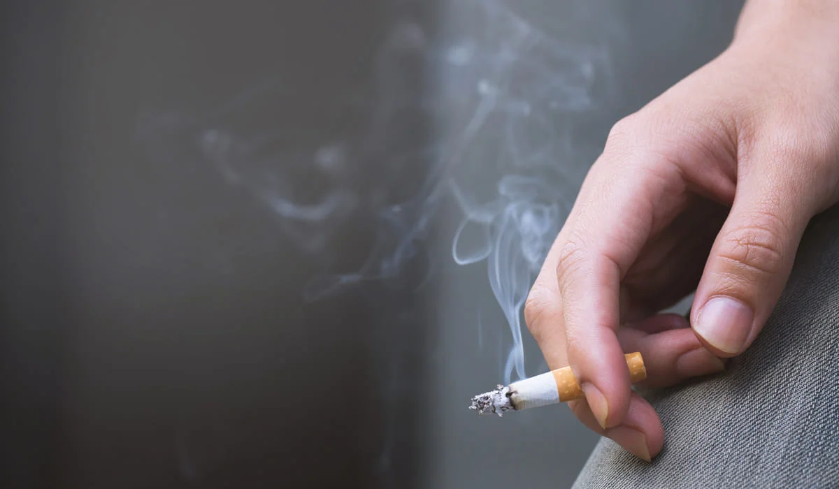 Тлеющая сигарета едва не убила мужчину в Степногорске (ВИДЕО)