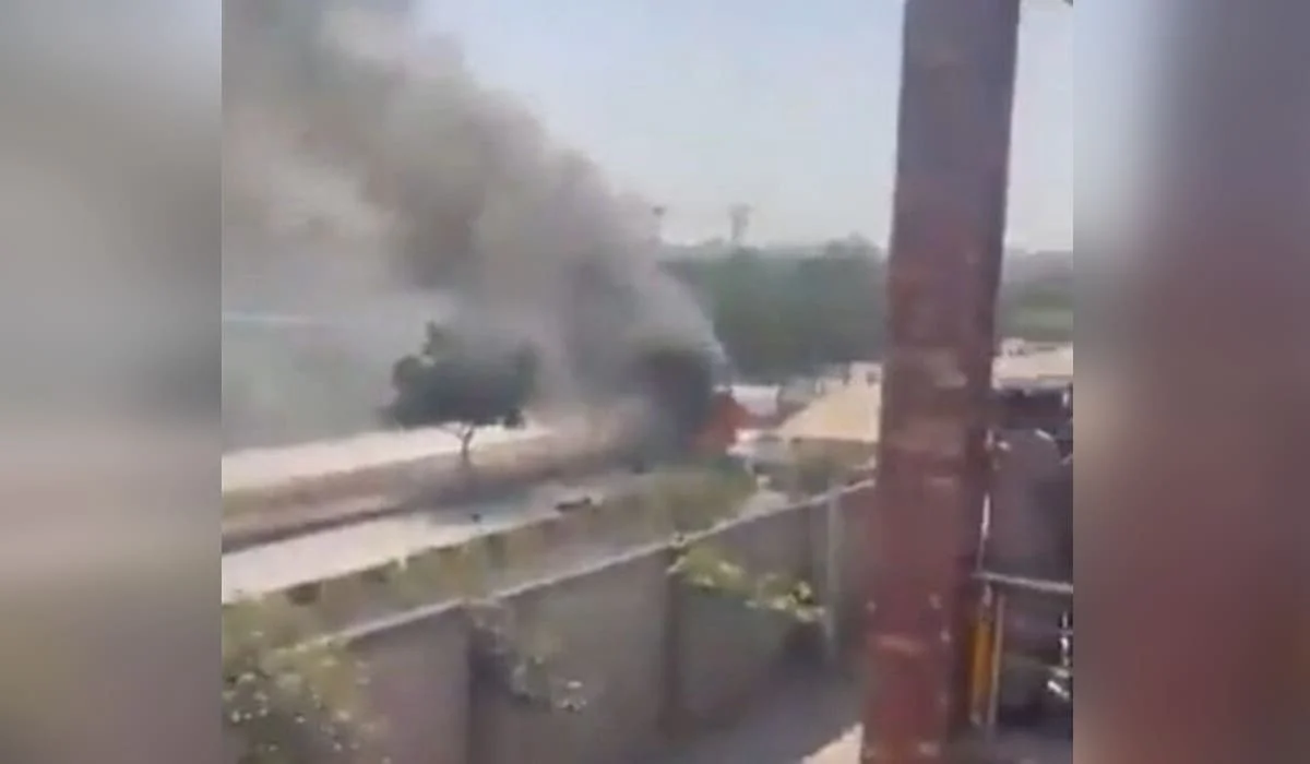 Теракт в Исламабаде: при взрыве у здания суда погибли 12 человек