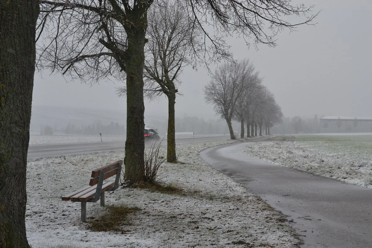 Непогода по всему Казахстану: штормовое предупреждение объявили на 12 ноября