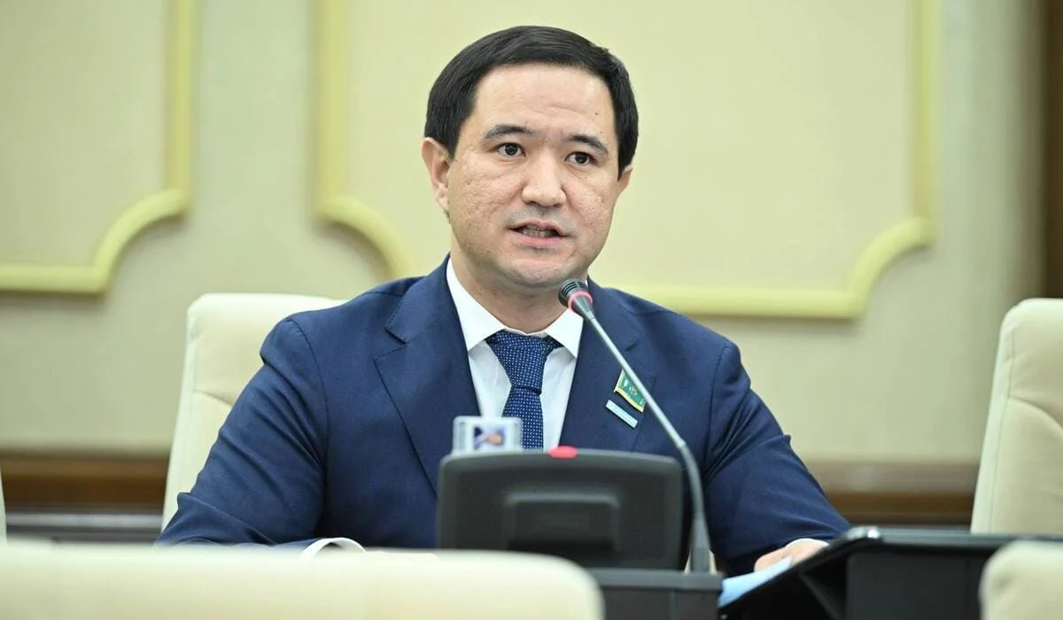 Цифровизация должна служить людям, а не бюрократии, считает мажилисмен