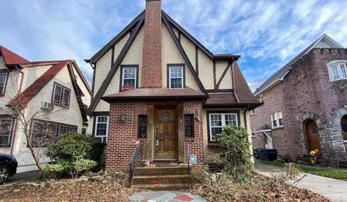 Дом в Нью-Йорке, в котором родился Дональд Трамп, продают за 2,3 млн долларов