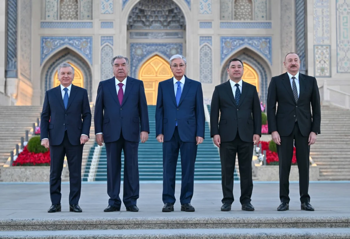 Лидеры Центральной Азии прибыли в Ташкентский Центр исламской цивилизации