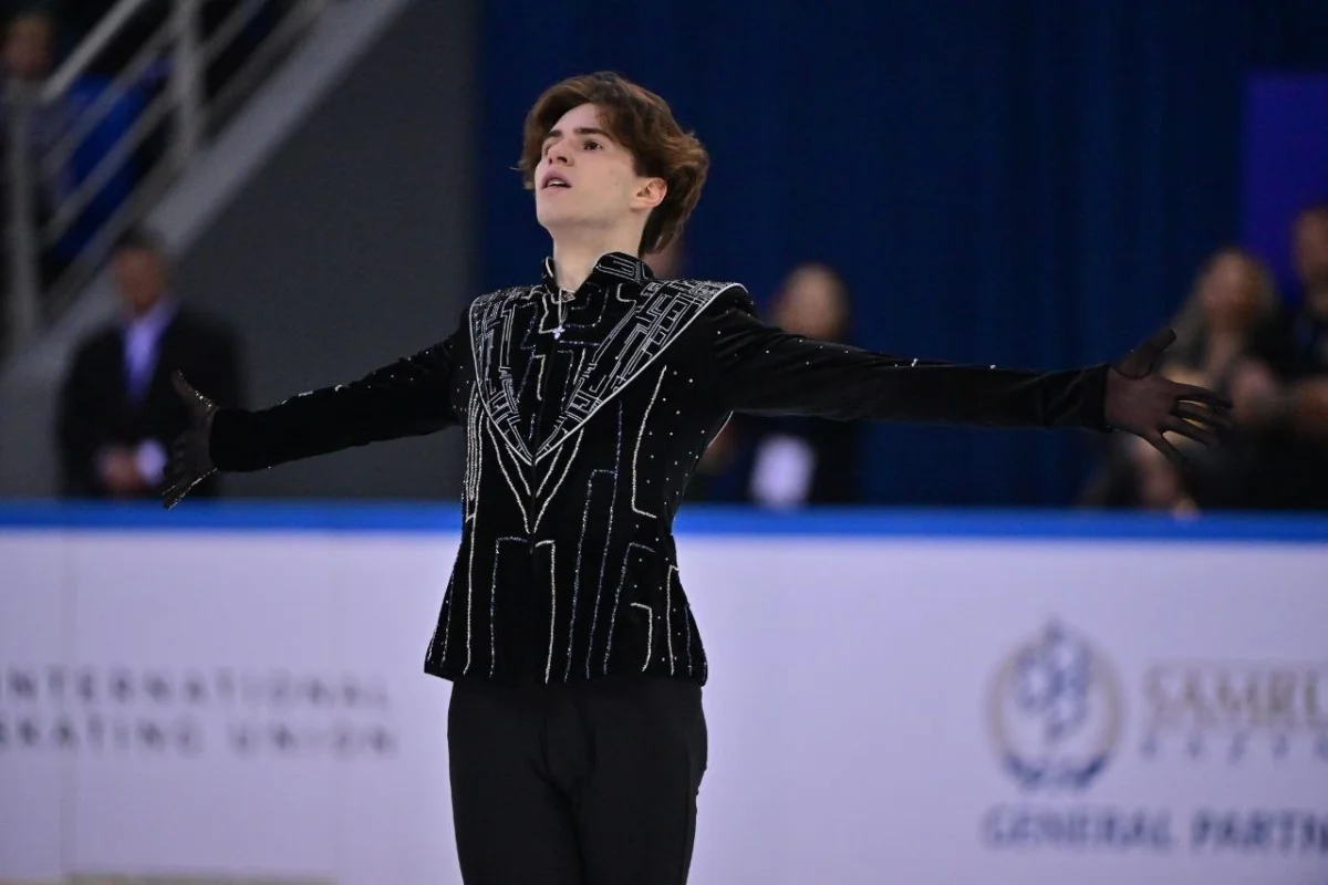 Михаил Шайдоров завоевал историческую медаль Гран-при ISU в США