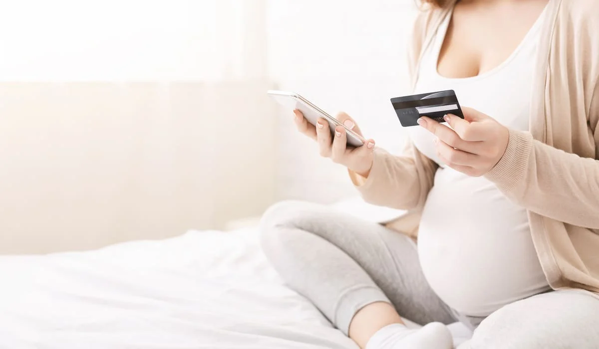 Мошенничество с декретными: казахстанка оформила 41 женщину сразу в несколько ИП