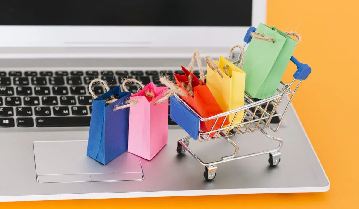 Полная оплата или в рассрочку: на маркетплейсах Казахстана появятся двойные ценники