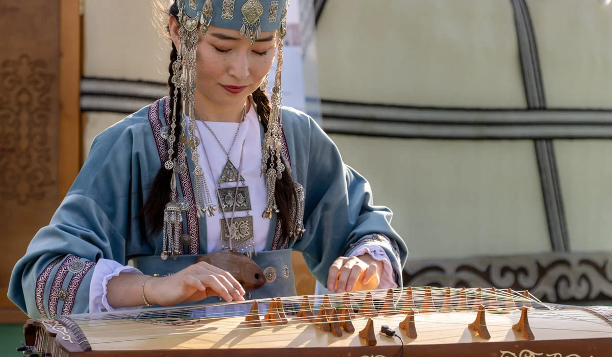 «Это вопрос национальной безопасности»: Аймагамбетов потребовал защитить культурное наследие