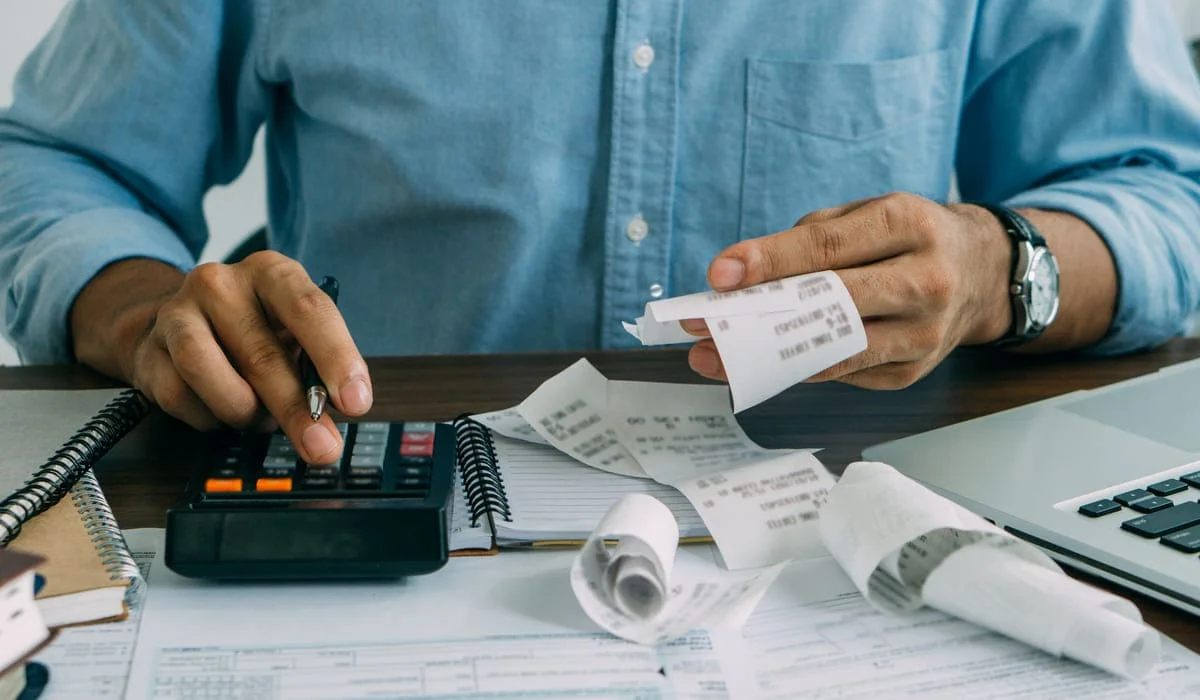 Афера на 71 млрд тенге в Алматы: комиссионные магазины вынуждали жителей переплачивать в 3-5 раз