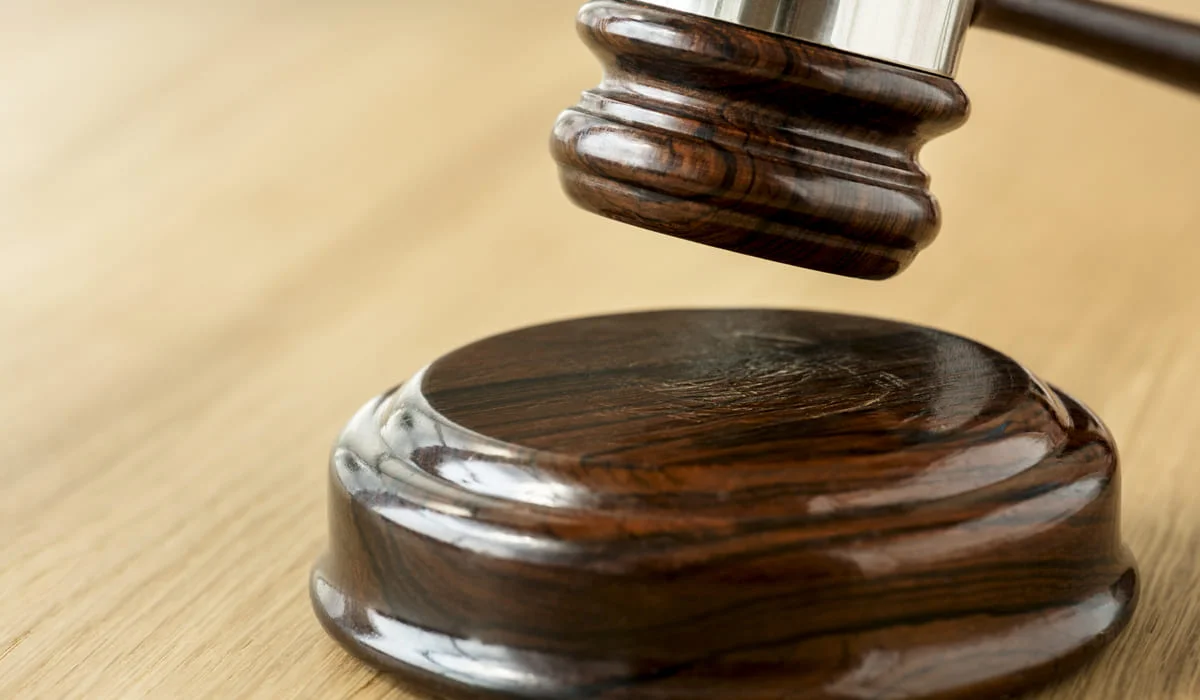 Суд из-за фотографии прошел в Астане