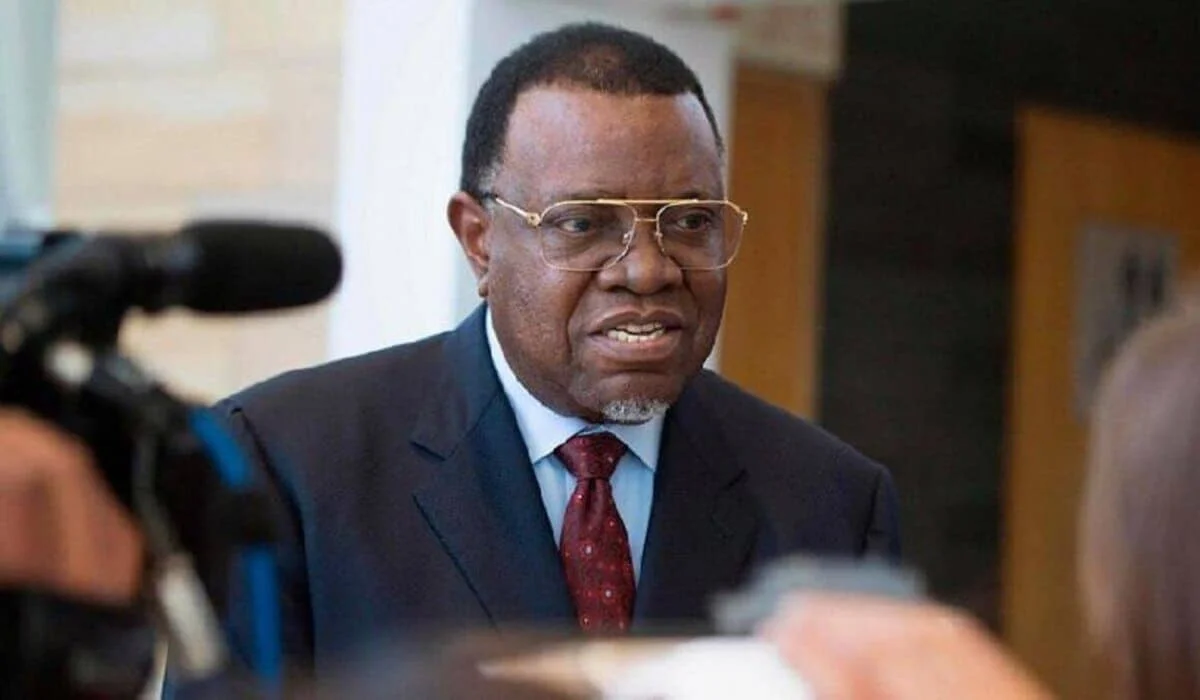 «Намибийский Гитлер» больше не хочет называться Гитлером: политик изменил свое имя