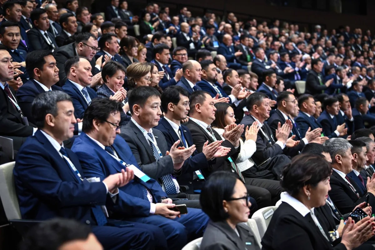 «Сельские акимы впервые в центре внимания»: политолог о диалог-платформе, собравшей более 2 тысяч акимов сел