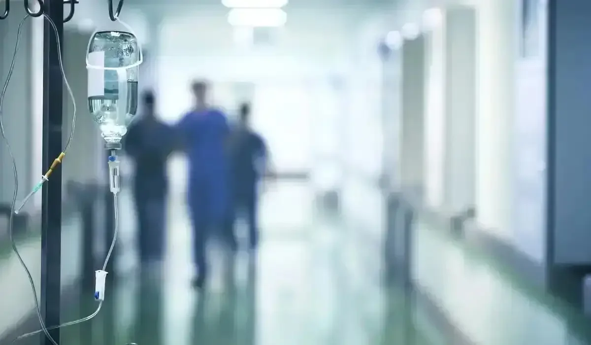 В Актобе школьник убил мать: врачи рассказали о состоянии бабушки