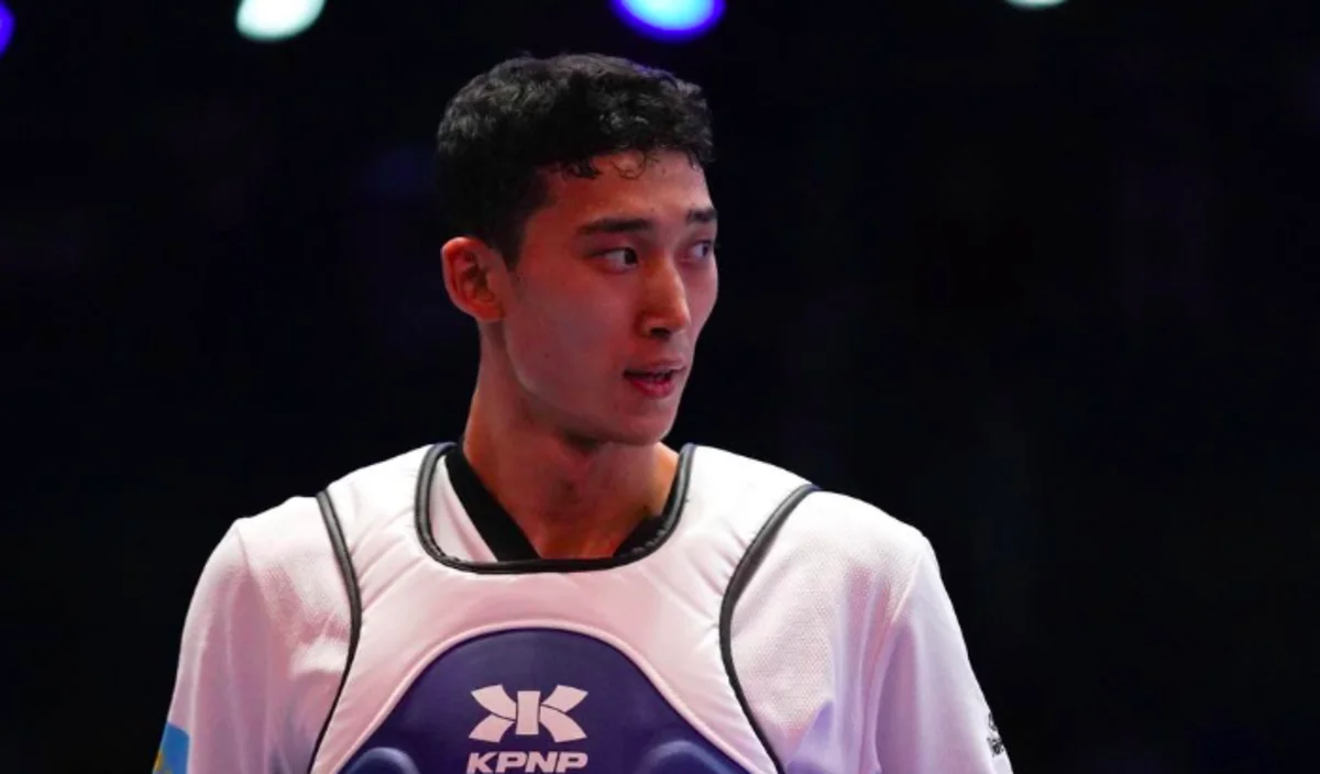 Батырхан Толеугали завоевал золото на молодежном чемпионате мира по таеквондо