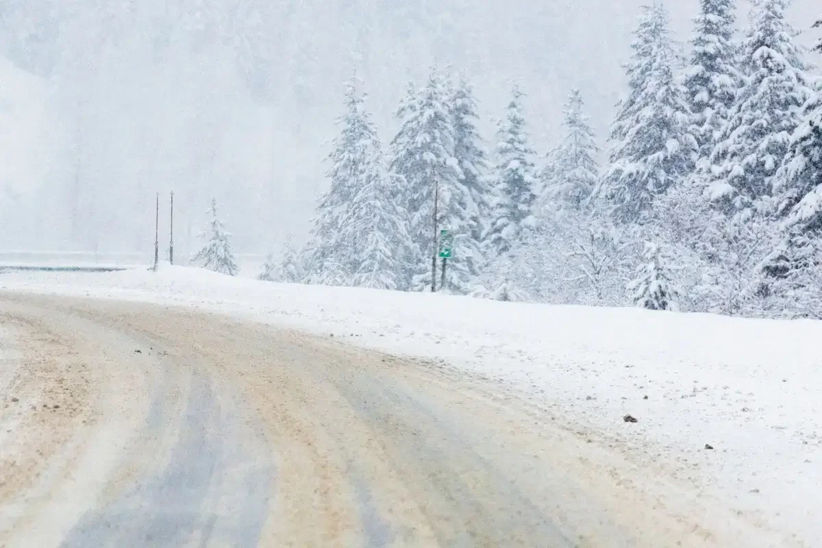В каких регионах Казахстана объявили штормовое предупреждение