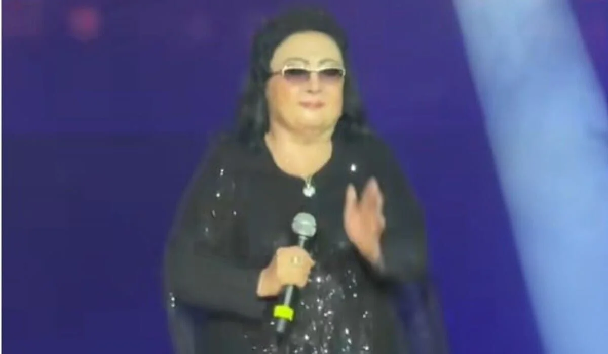 «Что за прыжки?»: видео с танцем Макпал Жунусовой на сцене вызвало споры в сети