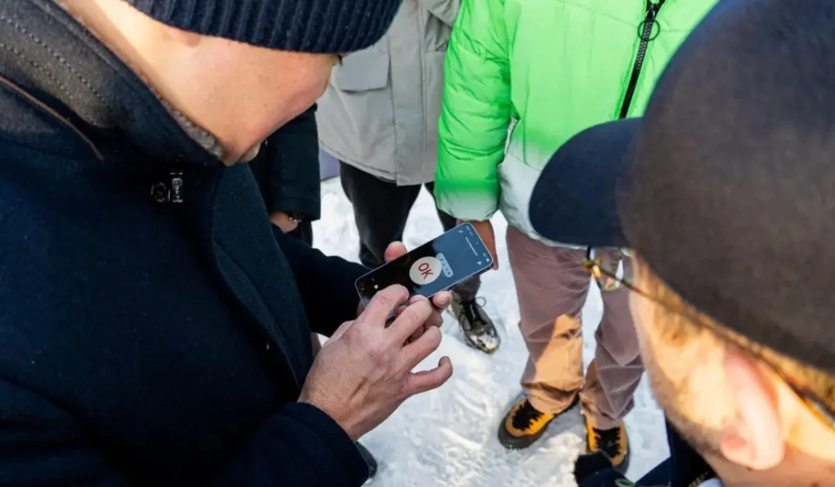 Министр Мадиев выехал в степь, чтобы проверить интернет от Илона Маска