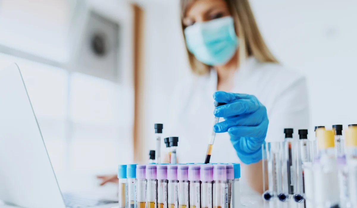 Казахстанцы смогут бесплатно пройти обследование у онкологов 13 декабря