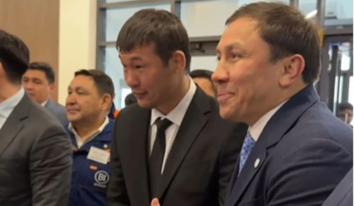 Головкина и Шавката Рахмонова закидали конфетами в Кокшетау (ВИДЕО)