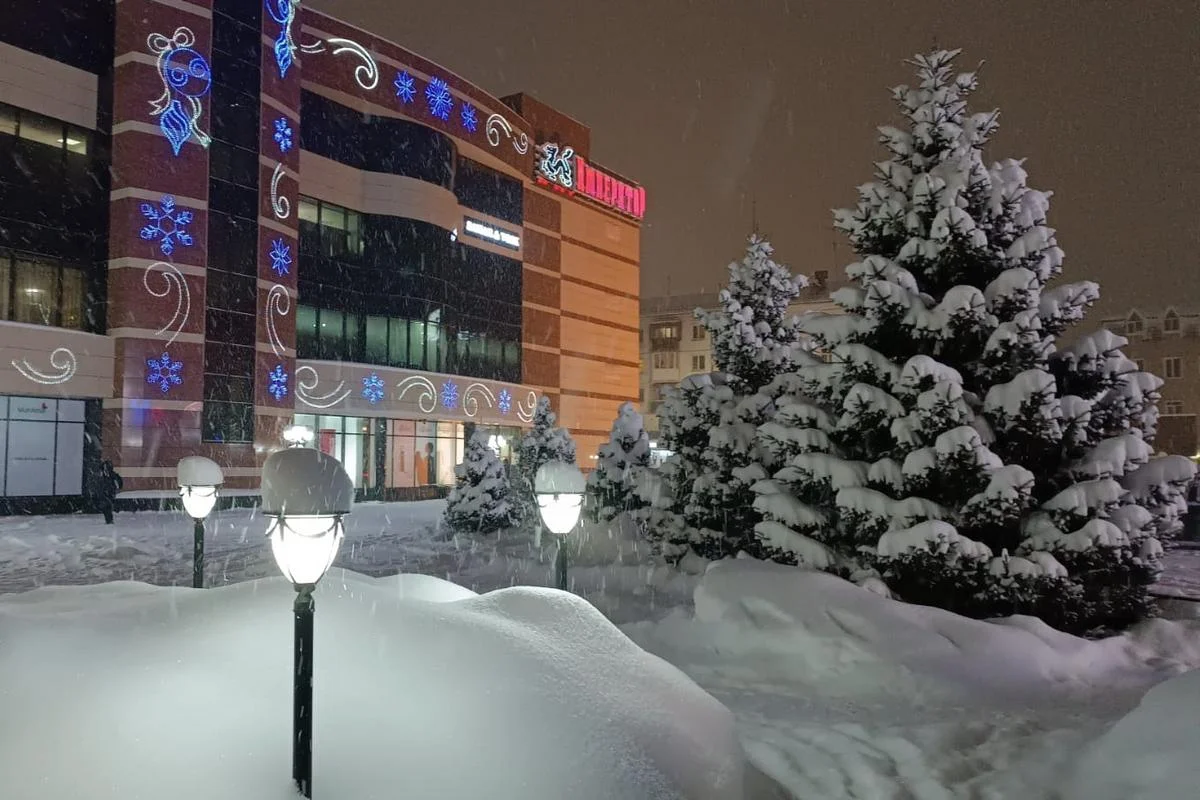 Снегопад и гололед: прогноз погоды в Казахстане на 16 декабря