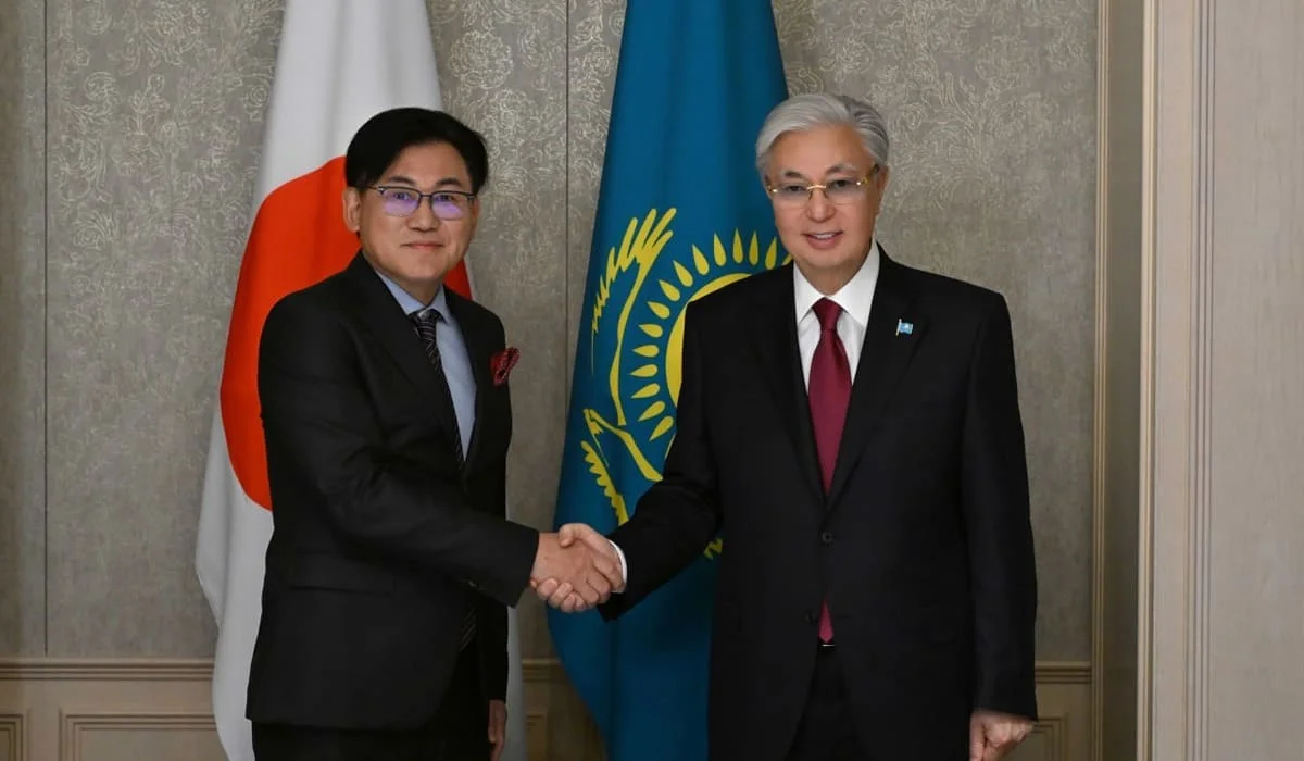 Токаев встретился с основателем Rakuten Group Хироши Микитани