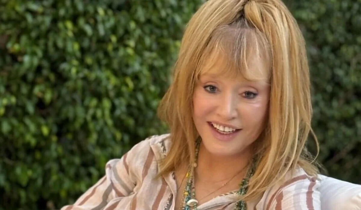 «Давай просто жить»: Алла Пугачева порадовала поклонников новой песней