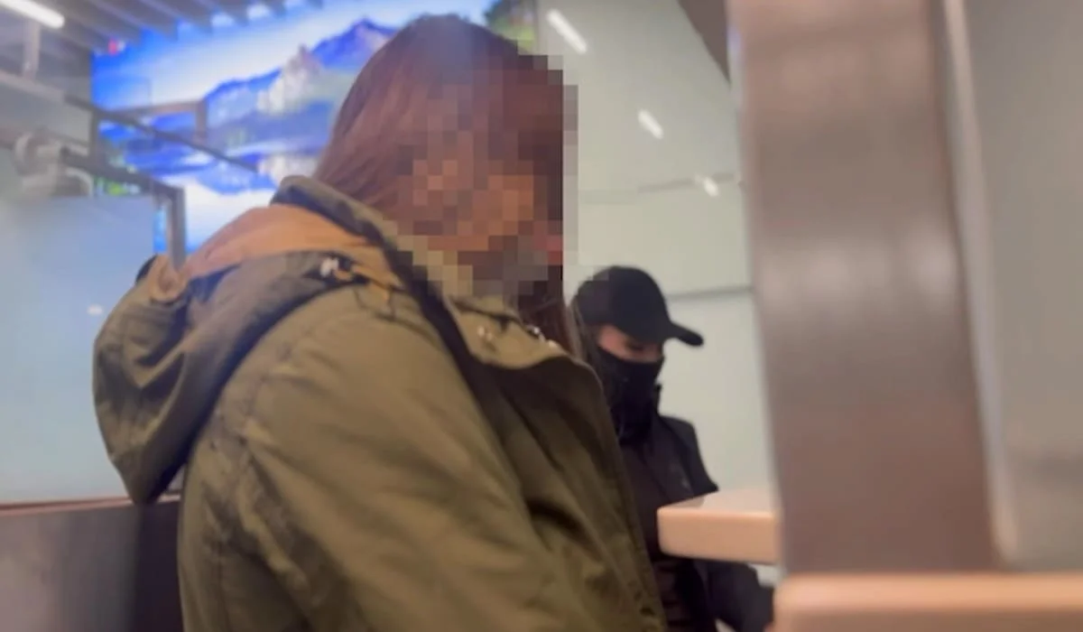 Подозреваемую в торговле органами экстрадировали из Польши в Казахстан (ВИДЕО)