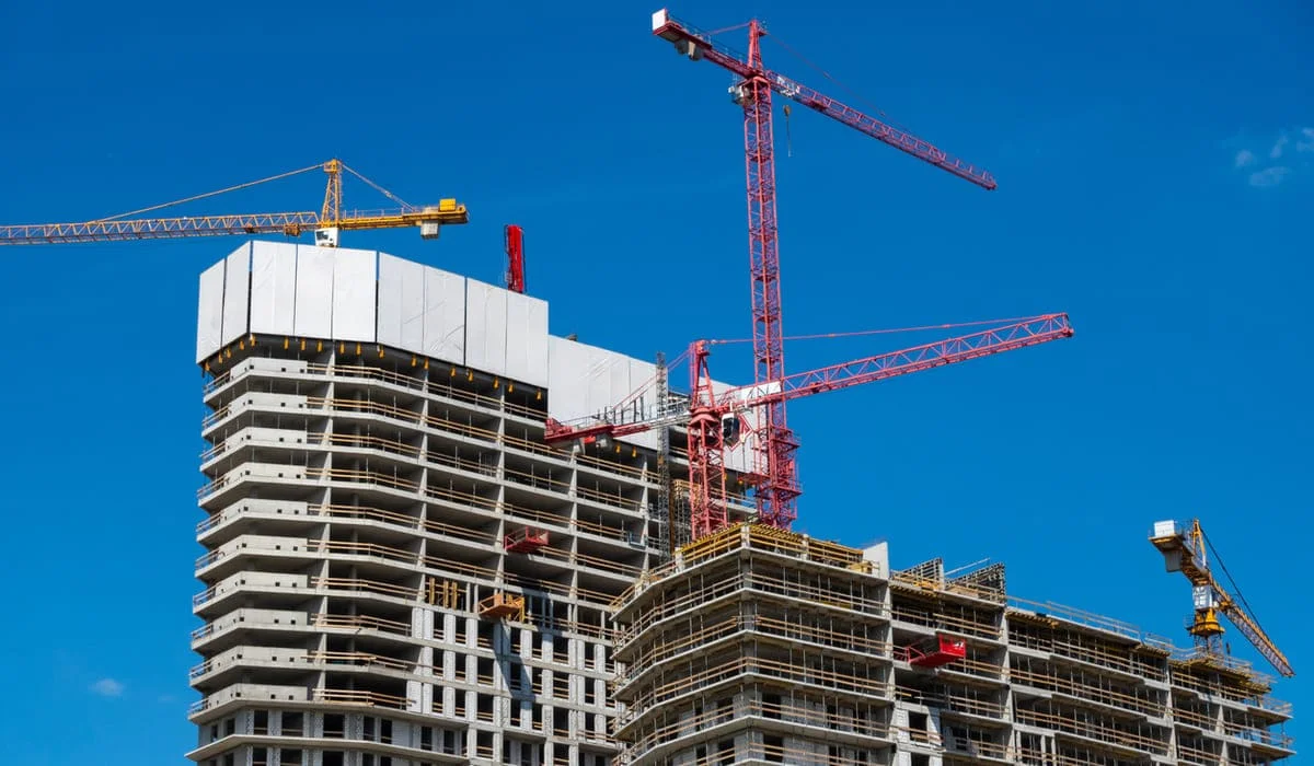 В погоне за объемами страдает качество – Токаев о жилищном строительстве в Астане