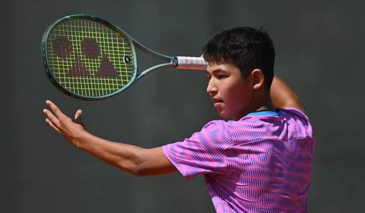 14-летний казахстанский теннисист признан лучшим зарубежным игроком года по версии Tennis Europe