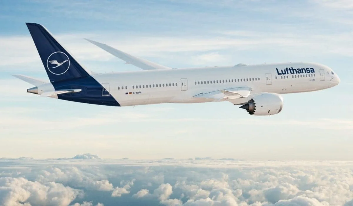 В аэропорту Алматы экстренно сел самолет Lufthansa