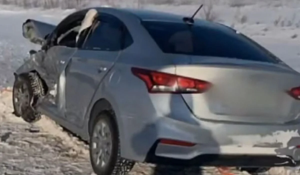 Лобовое столкновение на трассе Павлодар - Омск: погибли два человека