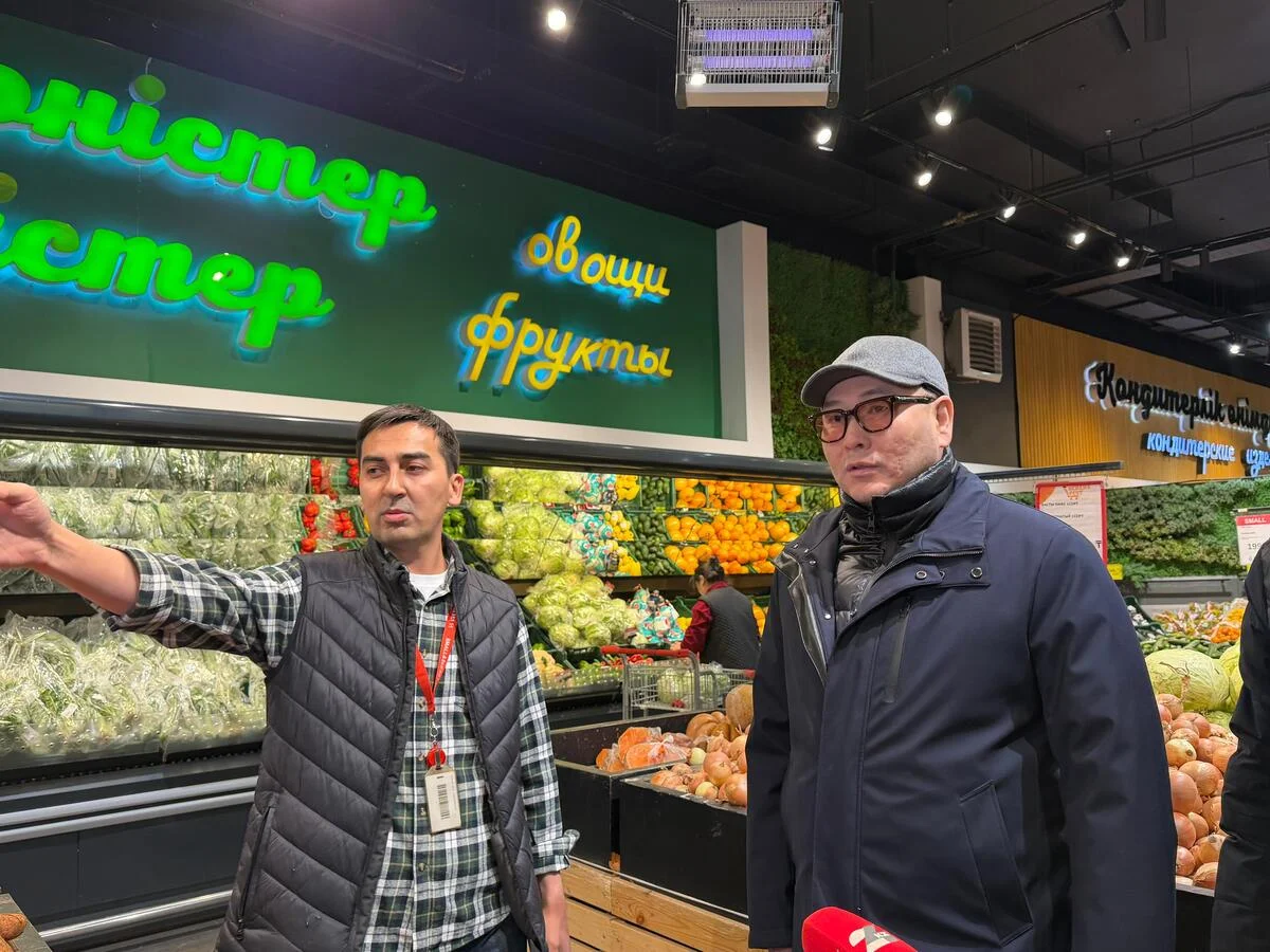 Министр нагрянул в супермаркеты Астаны, чтобы проверить цены (ВИДЕО)
