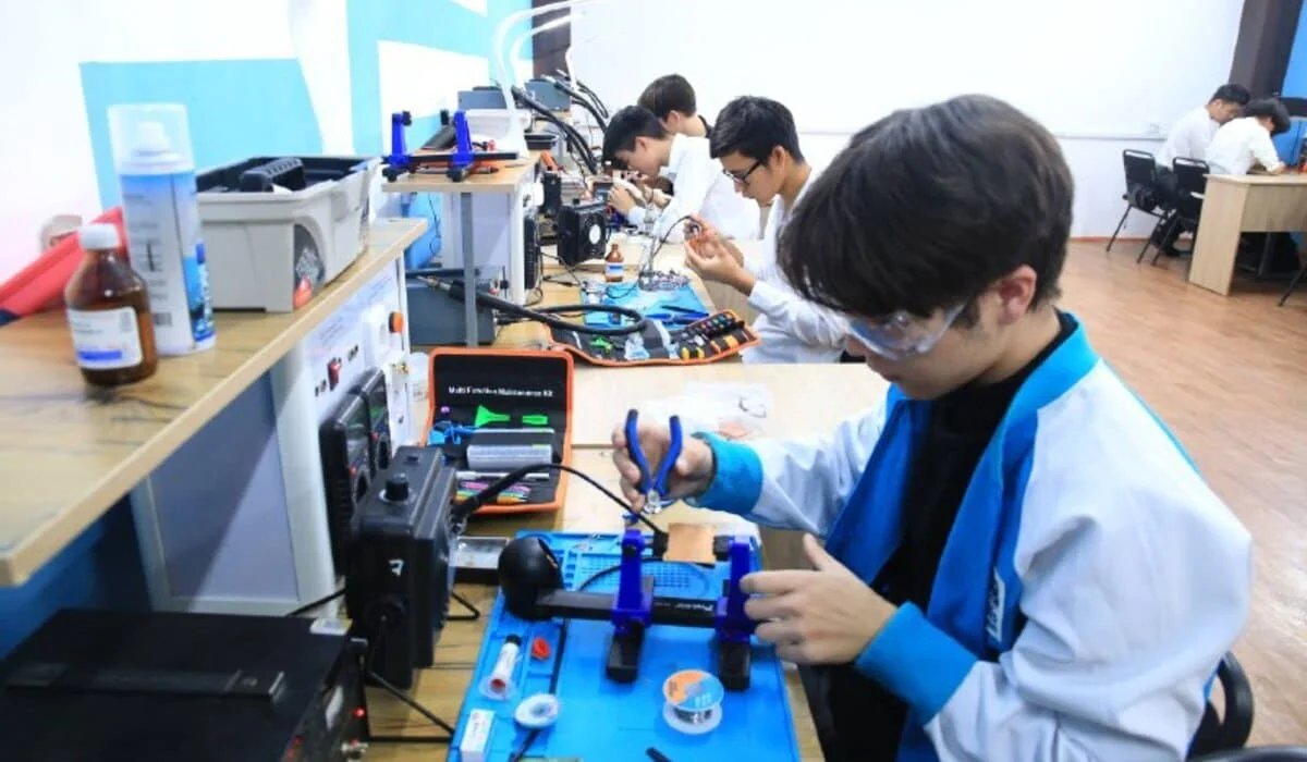 Какие профессии сегодня самые популярные в колледжах Казахстана