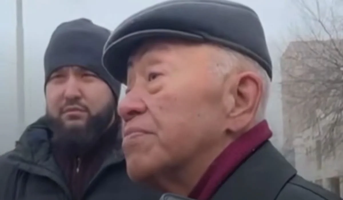 «Он должен был хоронить нас»: убитый горем отец Мурата Бисембина вызвал волну сочувствия (ВИДЕО)