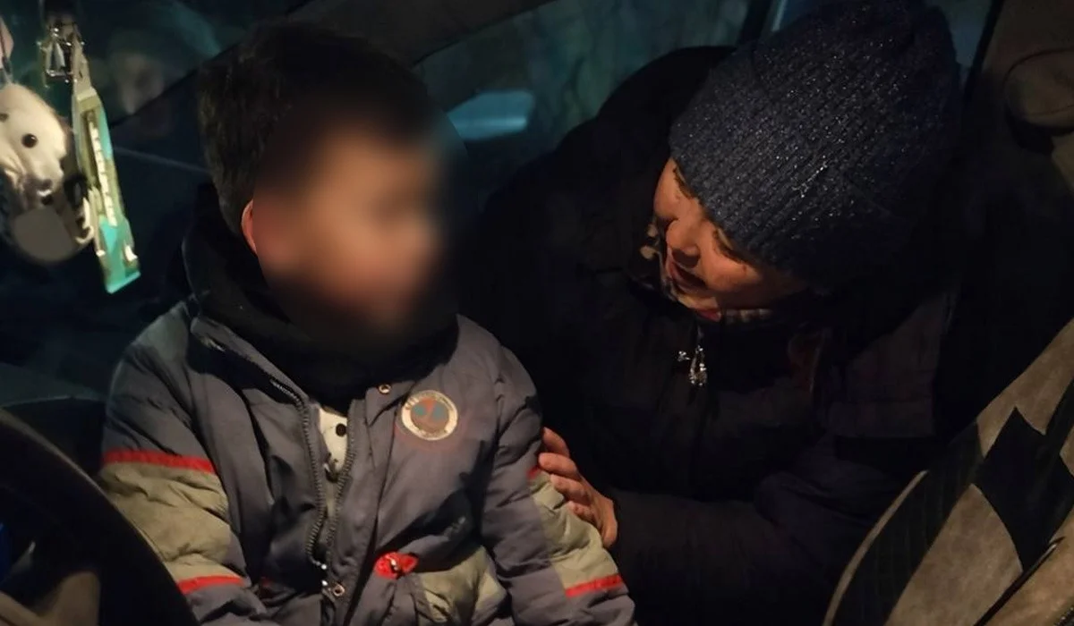 Пропавшего мальчика нашли в колодце благодаря камерам в области Абай (ВИДЕО)