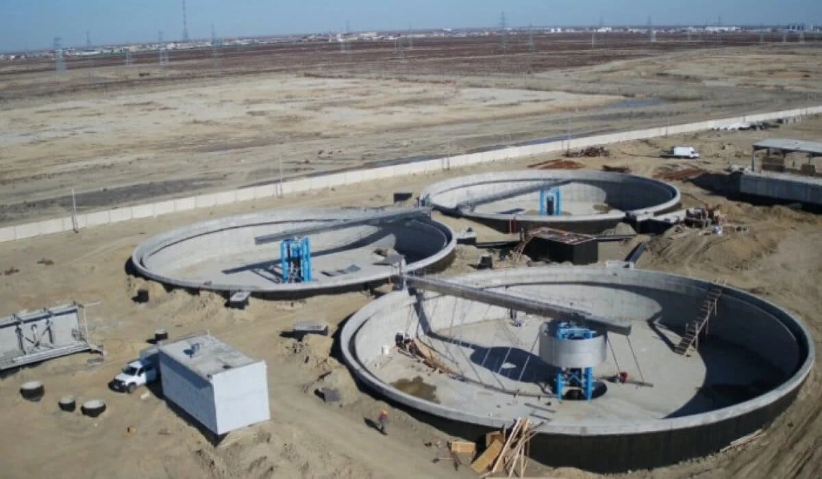 В Минпром признали: города Казахстана живут с канализацией 50-летней давности