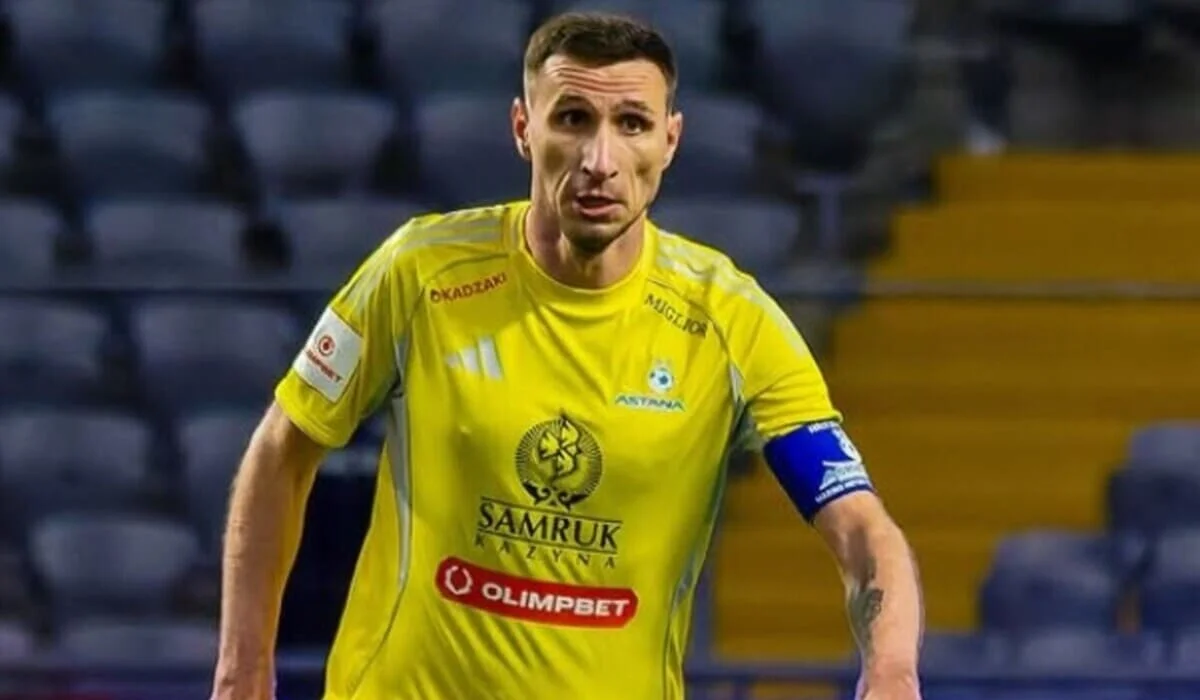 «Астана» объявила об уходе сразу трех защитников